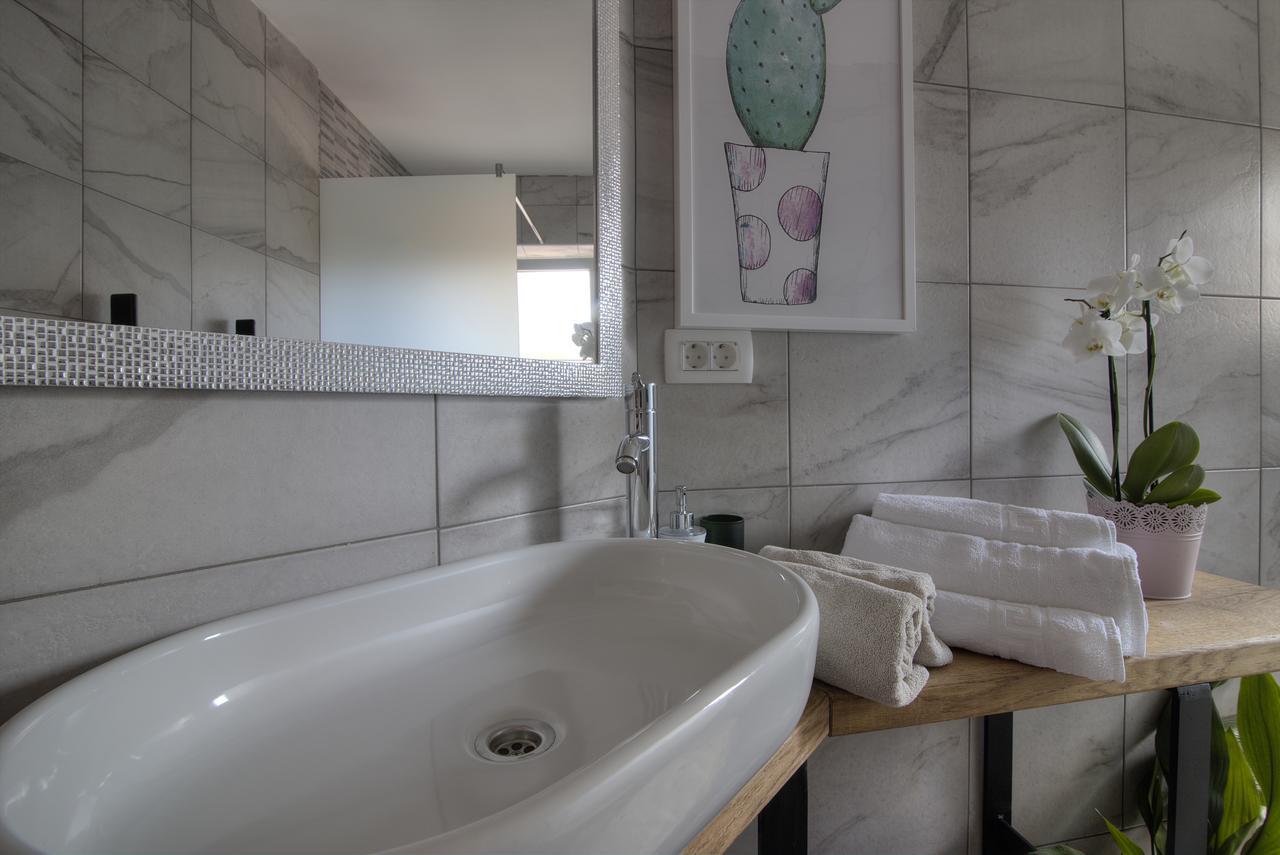Apartments Lola Senj  Dış mekan fotoğraf