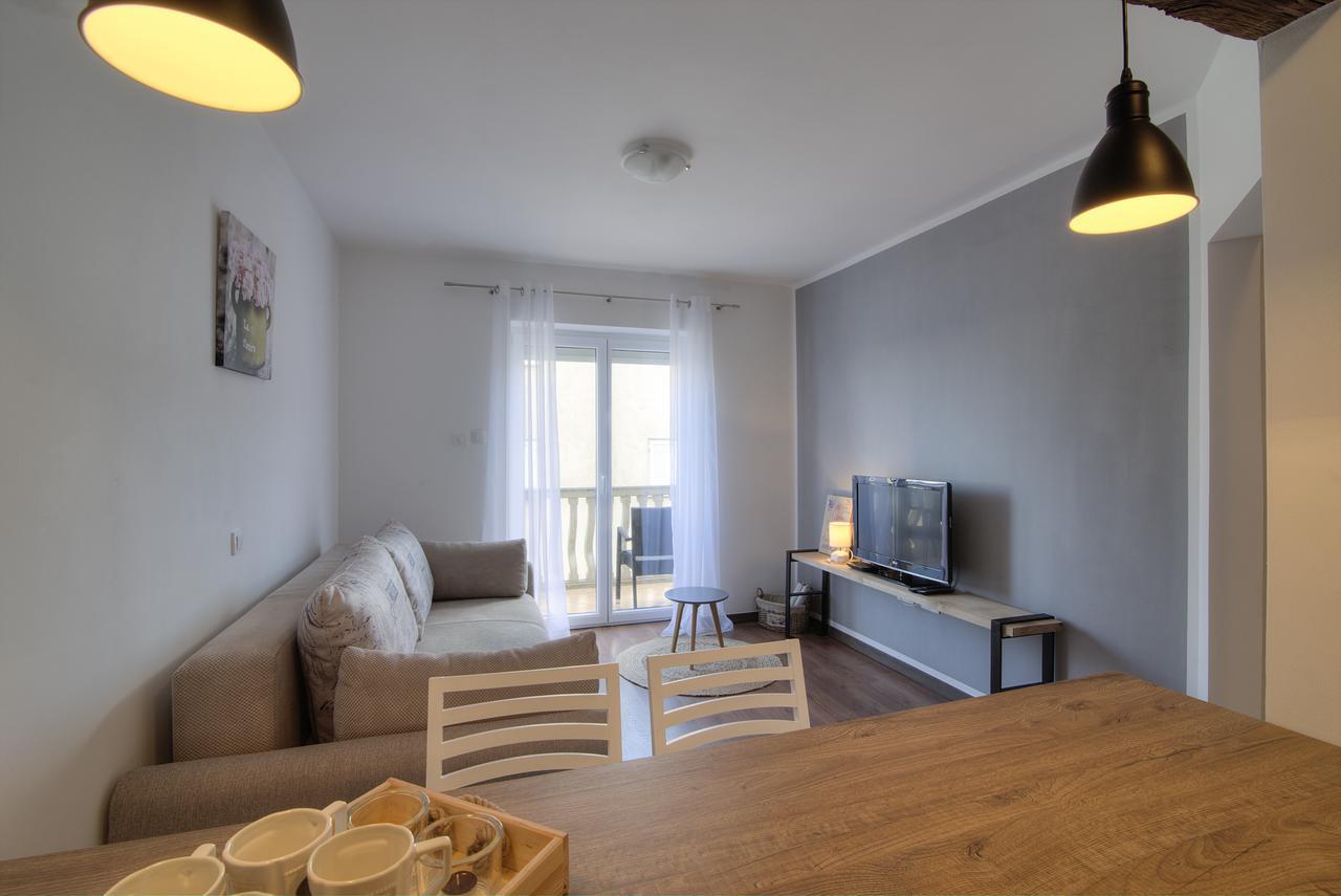 Apartments Lola Senj  Dış mekan fotoğraf